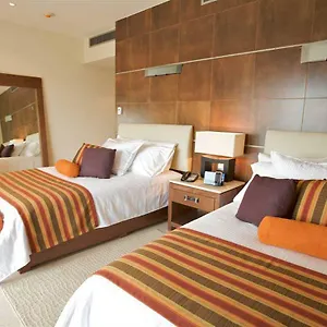 https://b2b-malecon-plaza-hotel-convention-center.quintano-roohotels.com